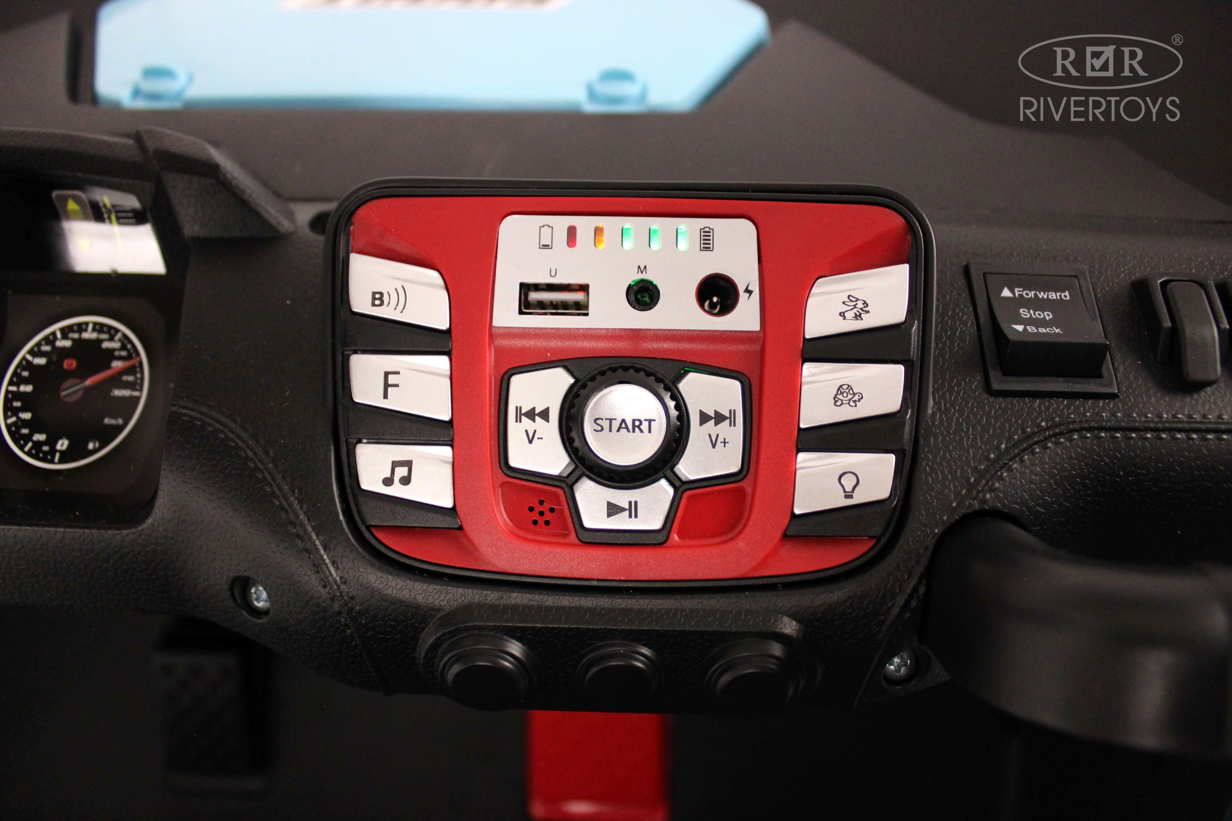 Купить Детский электромобиль RIVERTOYS P555PP