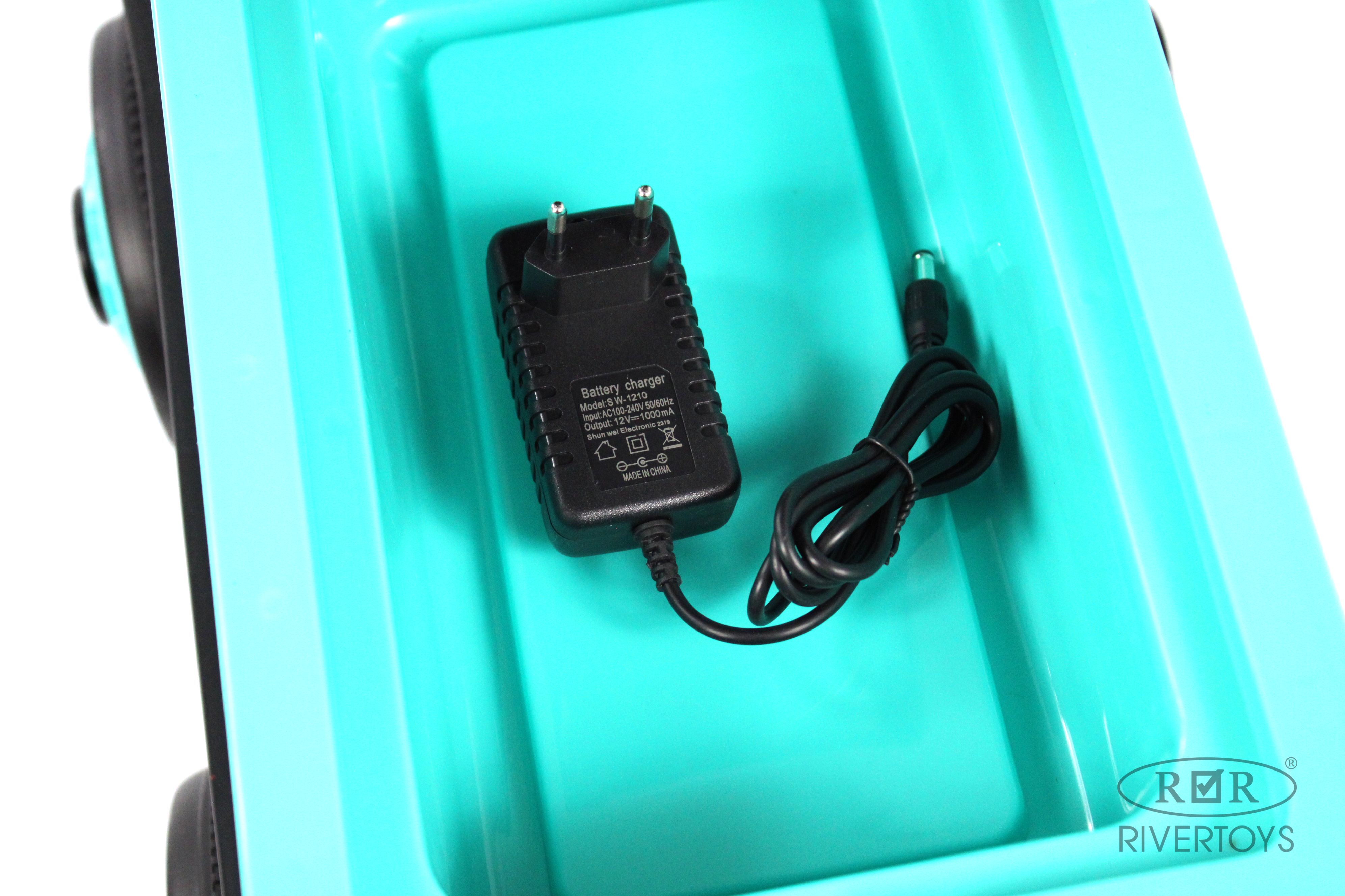 Купить Детский электромобиль RIVERTOYS K008AM